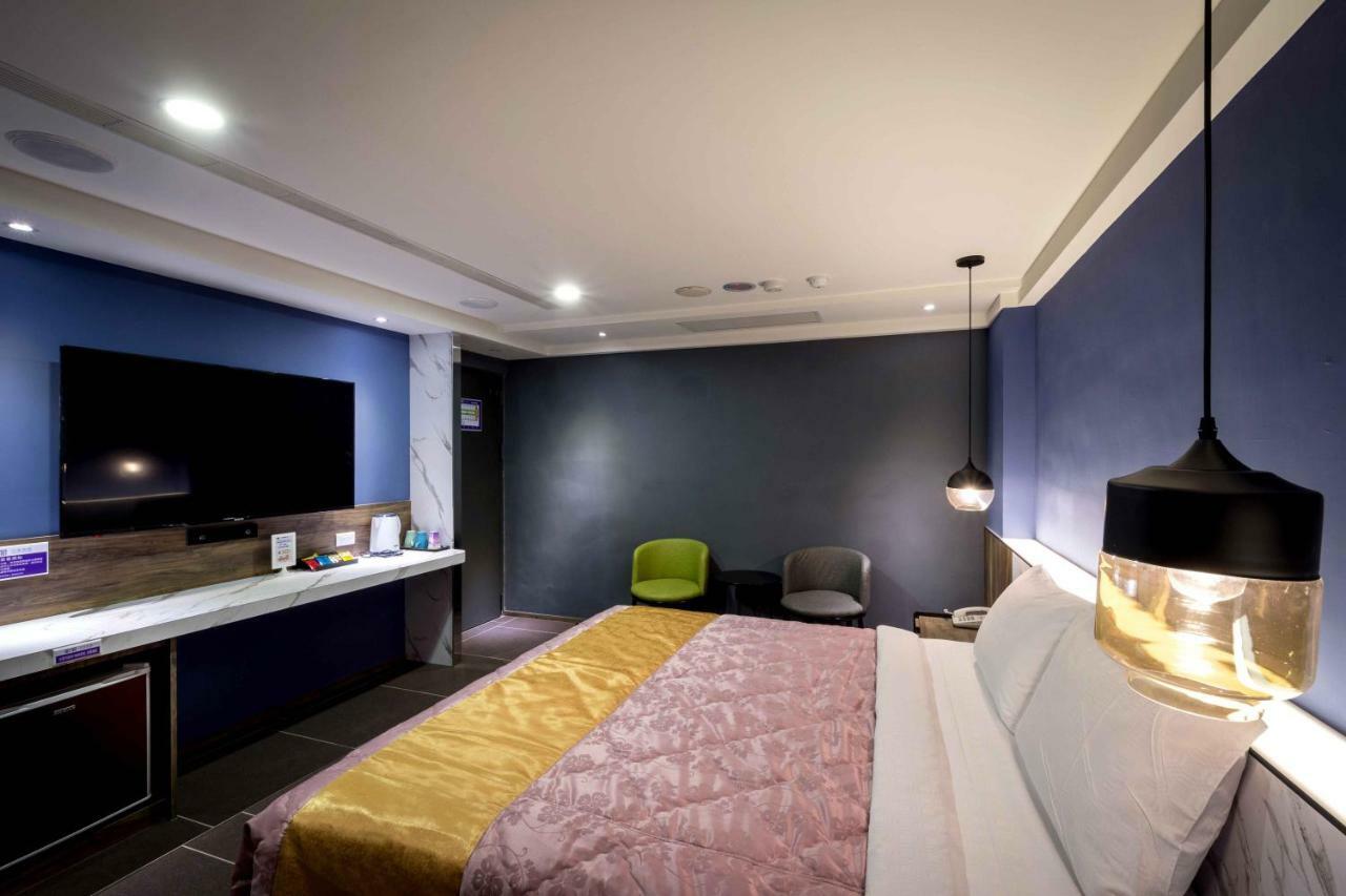 Ouge Motel - Fengshan 카오슝 외부 사진