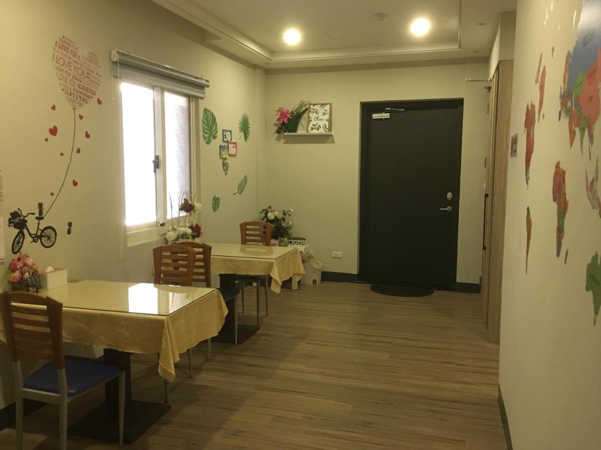 Ouge Motel - Fengshan 카오슝 외부 사진
